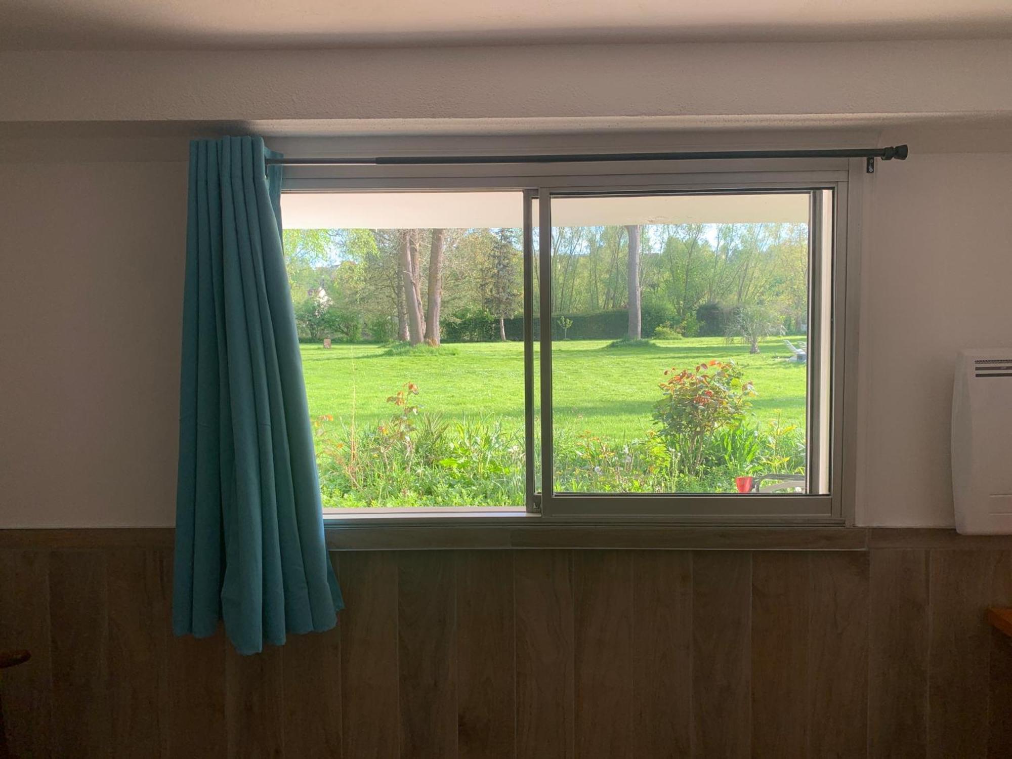 Appartement Familial Au Bord De La Marne, Jardin 8000M2, Piscine, Court De Tennis, Terrasse, Parking Gratuit Proche Disneyland Isles-lès-Villenoy Exterior foto