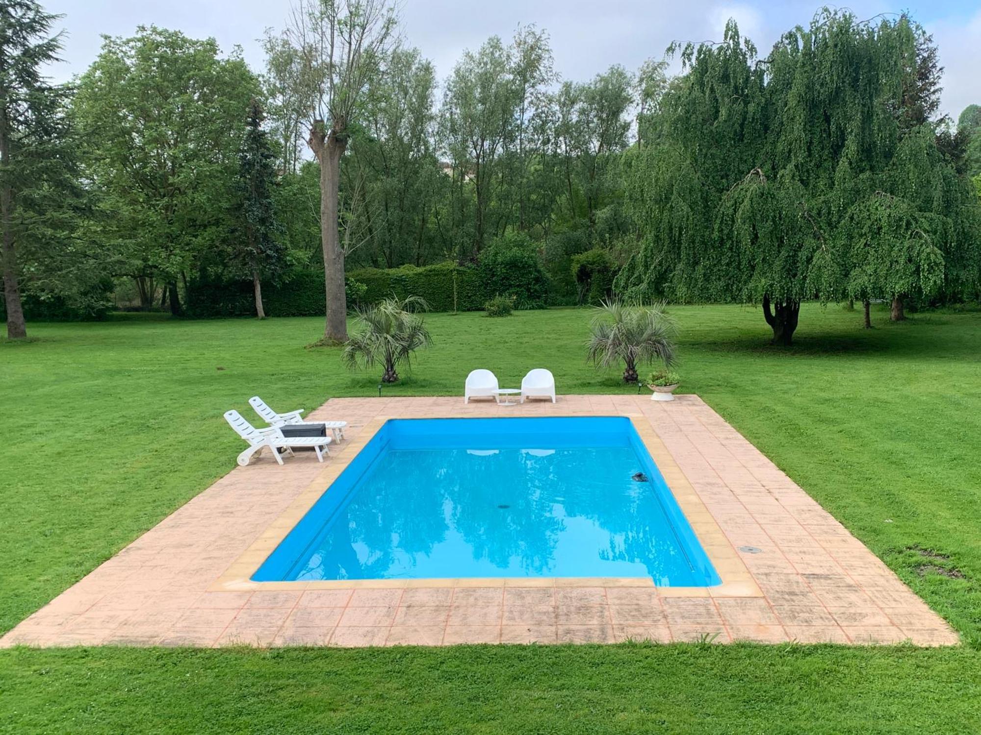 Appartement Familial Au Bord De La Marne, Jardin 8000M2, Piscine, Court De Tennis, Terrasse, Parking Gratuit Proche Disneyland Isles-lès-Villenoy Exterior foto